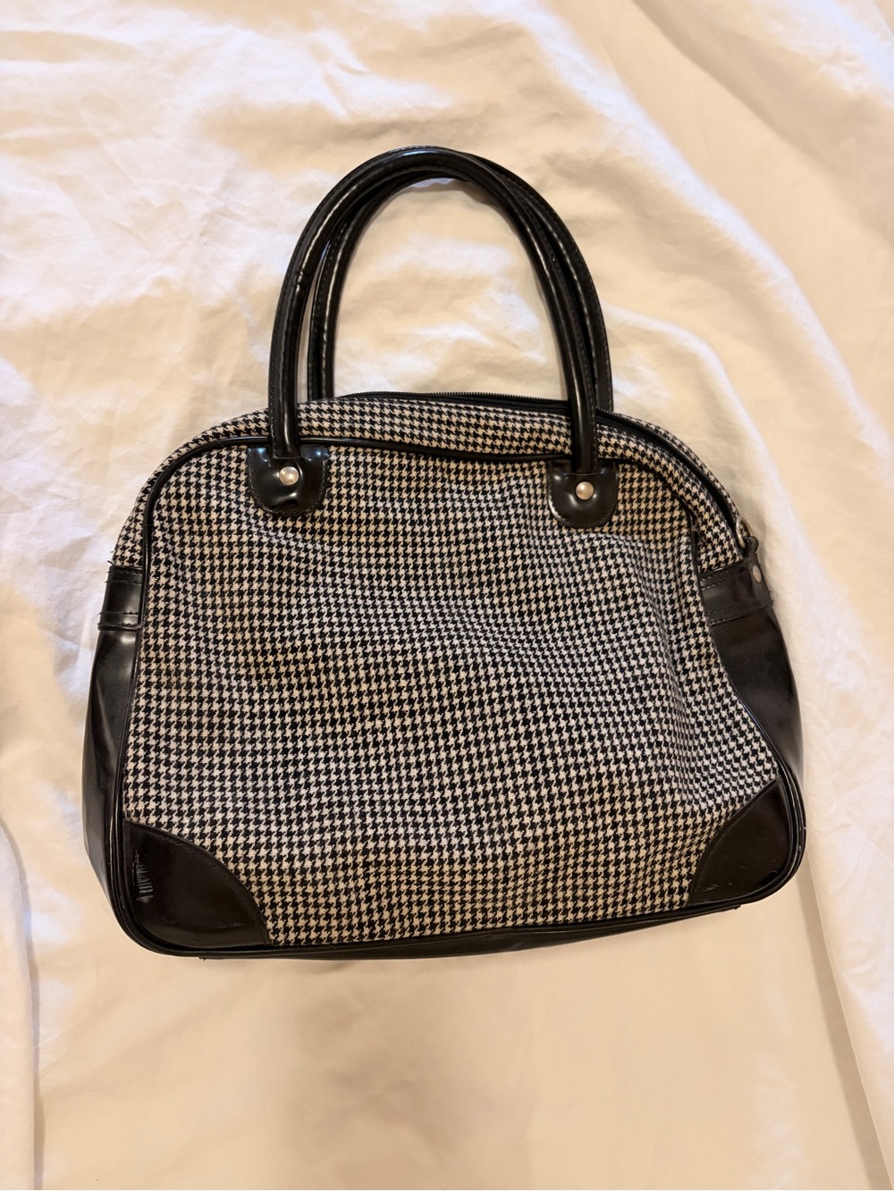 Classic Black & White Houndstooth Tote Handbag